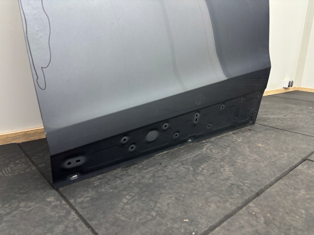 Mg hs 2 2024r-- двері ліва передні перед Недорого