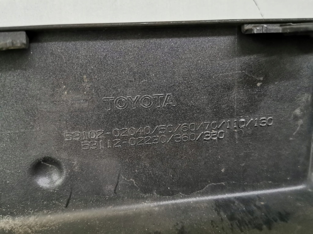 фото №8, Решітка бампера середня toyota auris ii