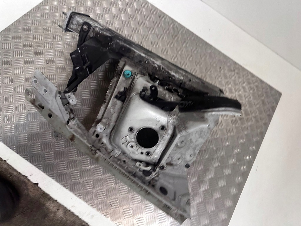 фото №12, Четверть передняя перед сторона левая bmw 3 e92 e93