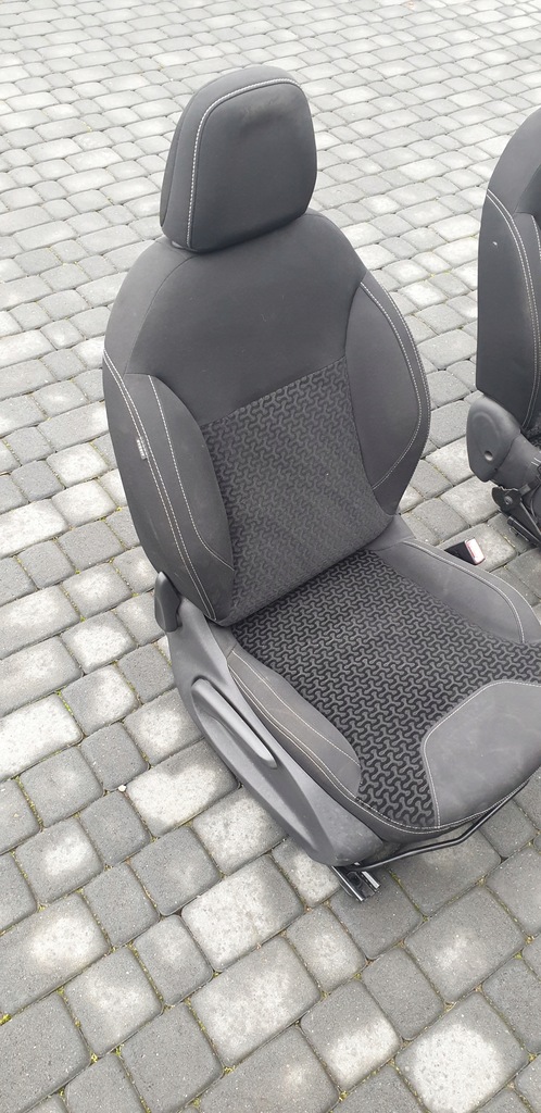 фото №8, Сидіння заднє сидіння ремені citroen c3 ii 2010-