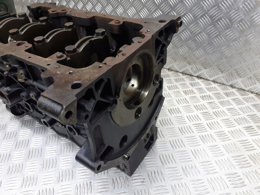 фото №8, Блок двигателя 4hx peugeot 607 2.2 hdi 4hx