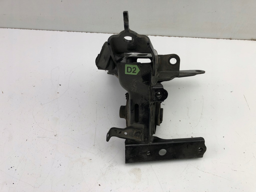 фото №6, Toyota yaris iii кронштейн подушка двигателя d2