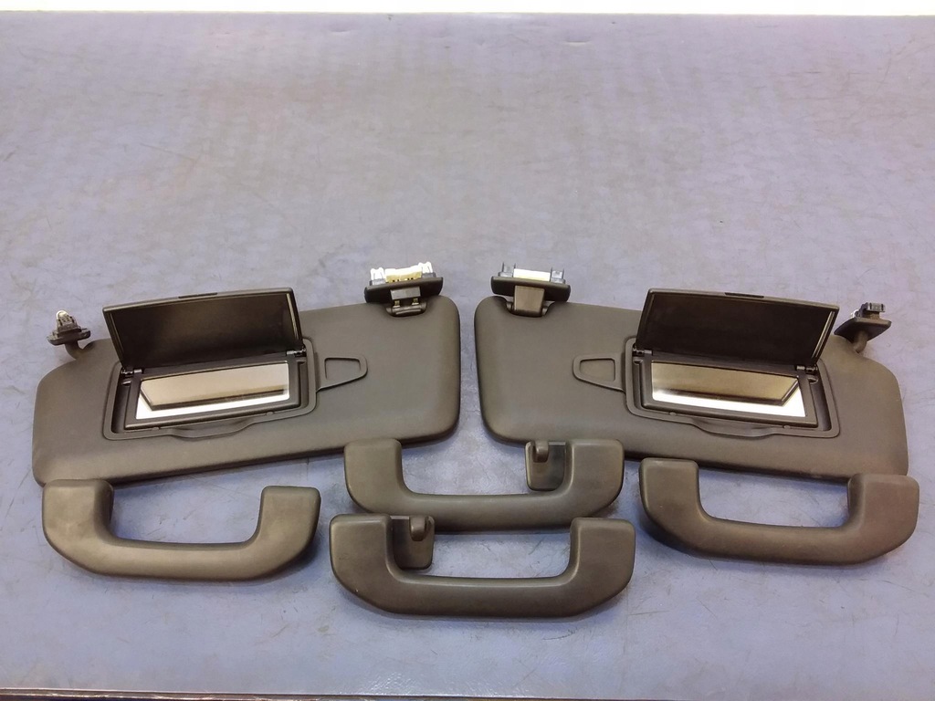 фото №12, Mercedes a w176 потолок козырьки ручки