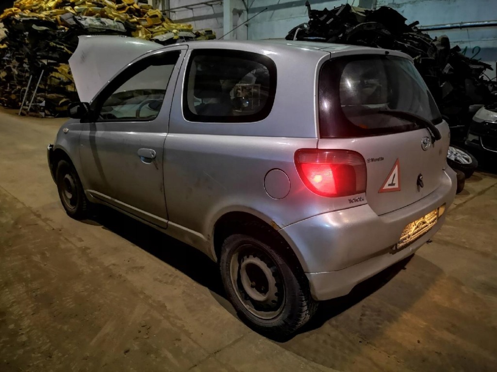 фото №8, Toyota yaris реле 2000 1.2l 8198050030 81980-50030, 0665004650