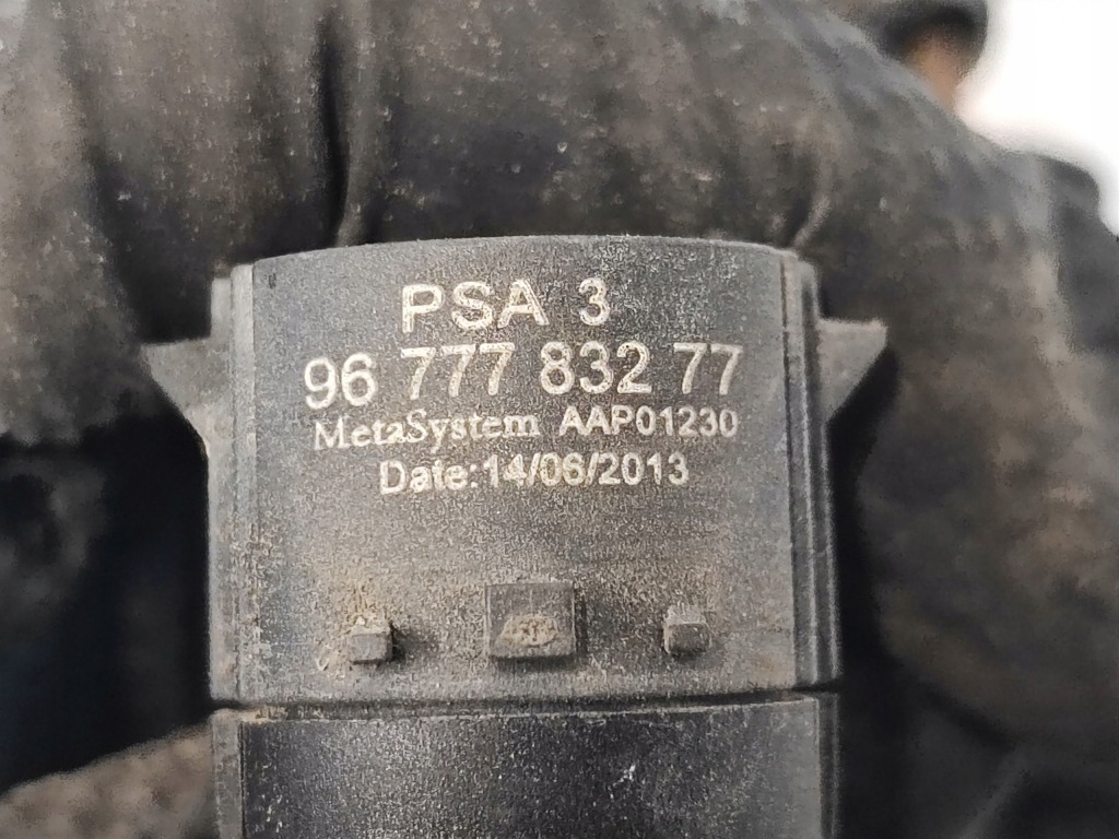 Peugeot 5008 1 жгут датчиков pdc задний  9677783277 в Украине