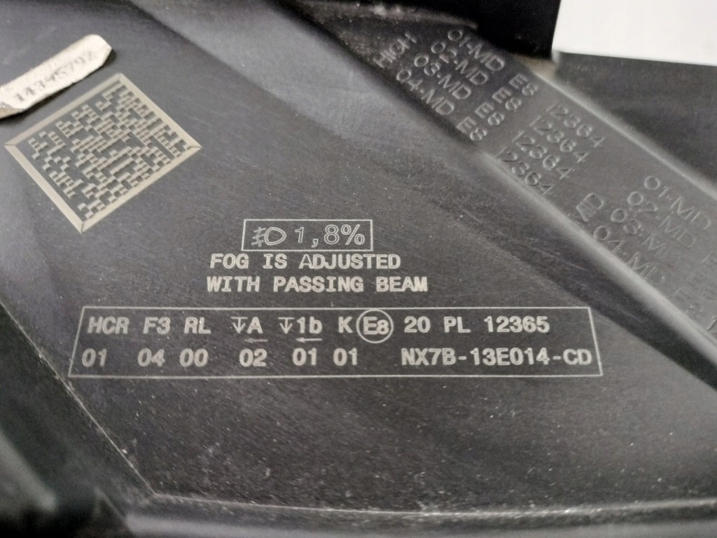 Купити Фара правий фара ford focus mk4 22- рестайлінг  full led