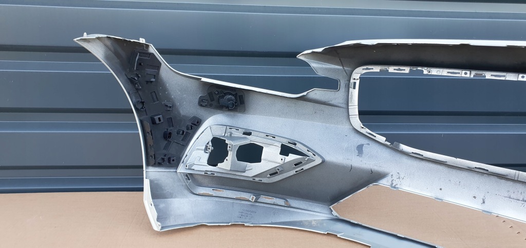 фото №12, Volvo s60 iii v60 18- бампер перед оригинал e219