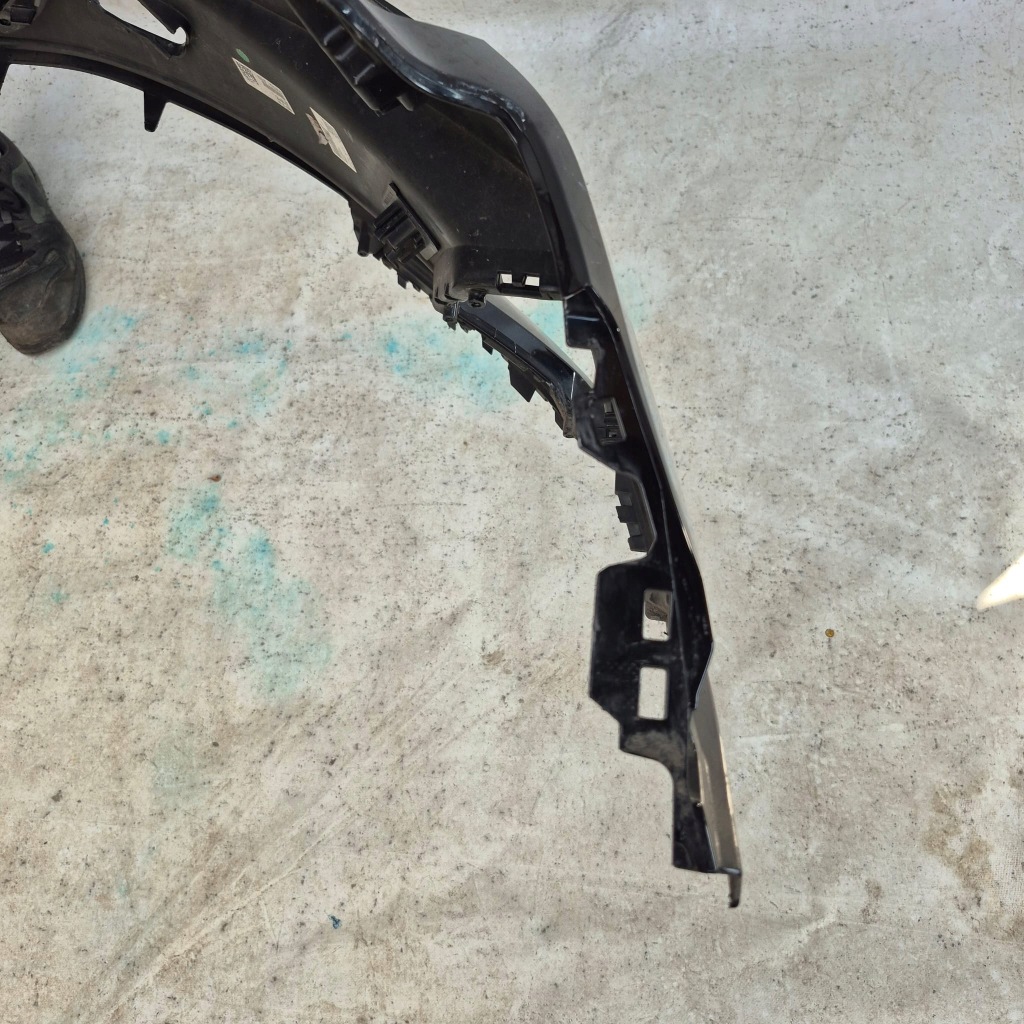 Audi e-tron 4ke 18- бампер перед передний решётка радиатора 4ke807437 Оригинал