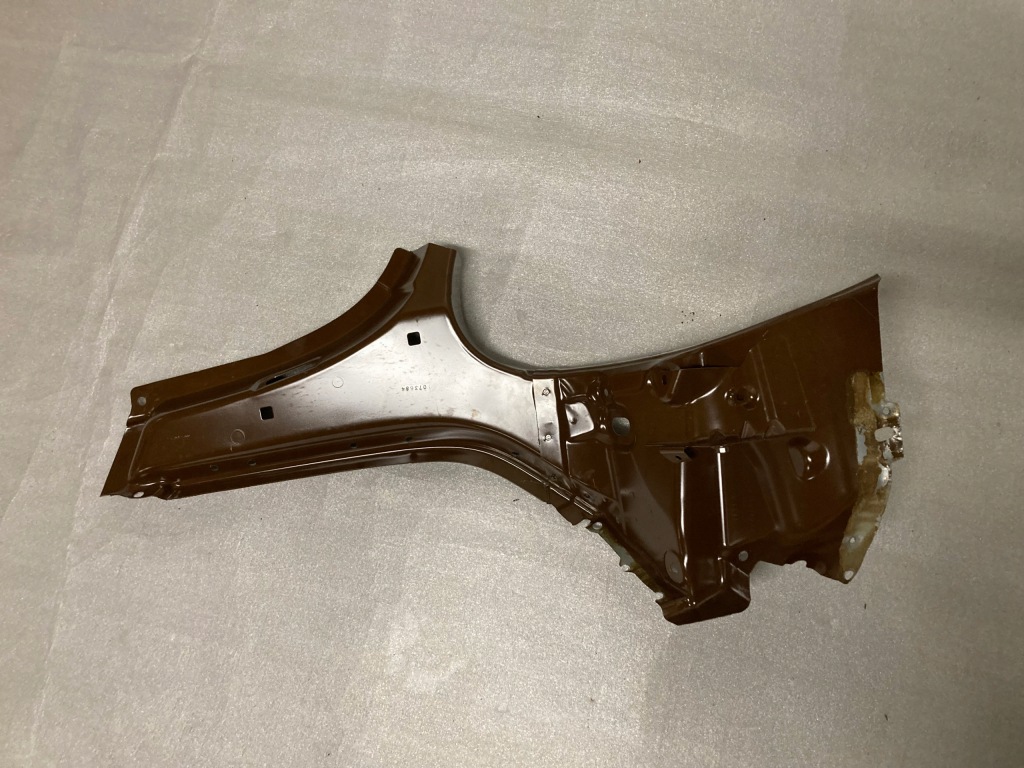 Обшивка правое задние tesla 3 в Украине