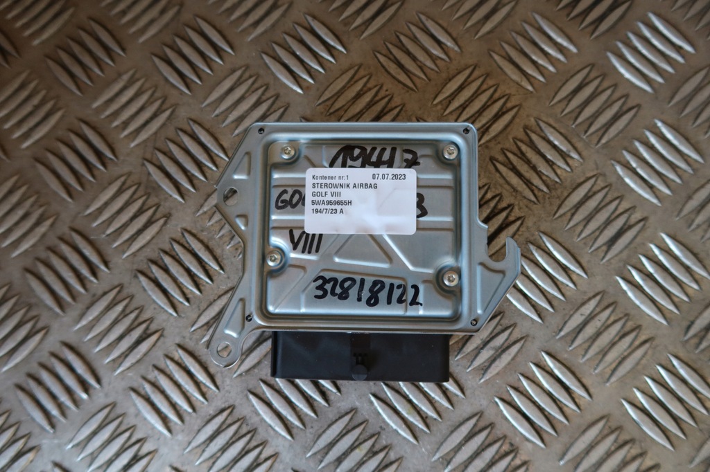 фото №1, Блок управления подушка безопасности vw golf viii 5wa959655h