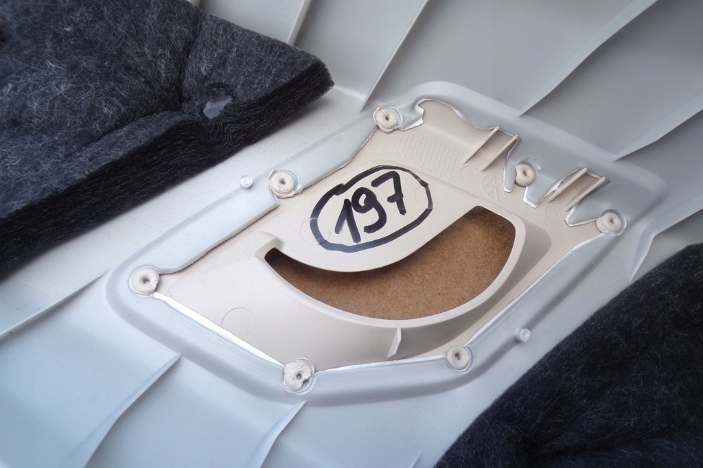 фото №5, Защита стойка левая 760867287a vw touareg iii