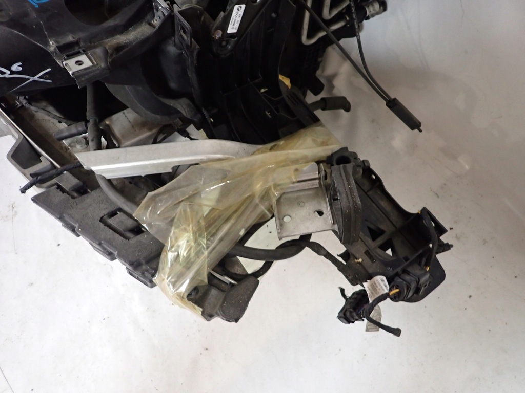 фото №9, Bmw 6 f06 11- pas передній підсилювач радіатор