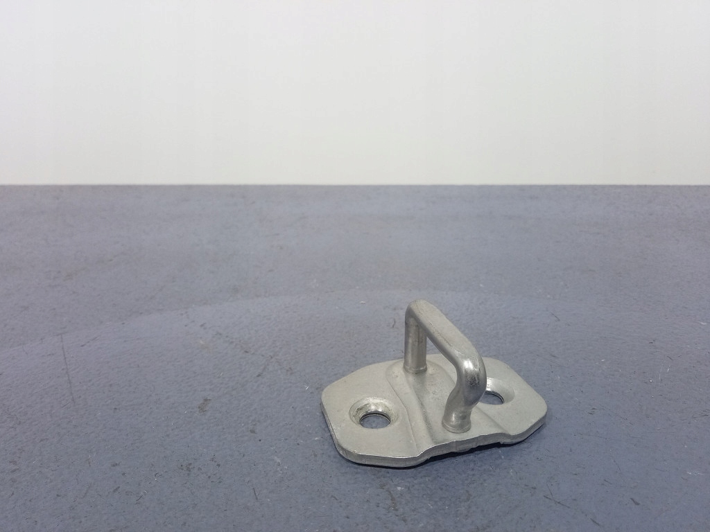 фото №1, Bmw 7 g11 g12 засувка замка двері задня лівий задній 7394436