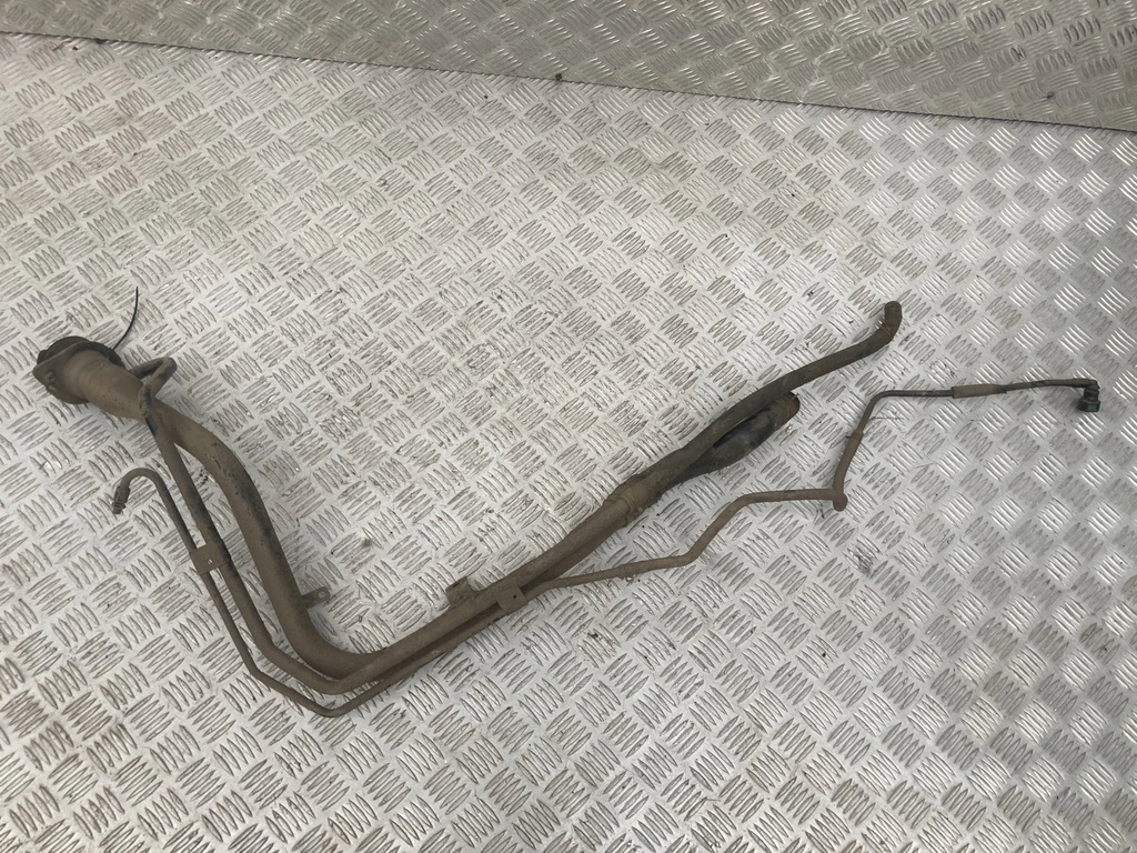 фото №1, Заливна горловина пального suzuki swift mk8 17- 1.0