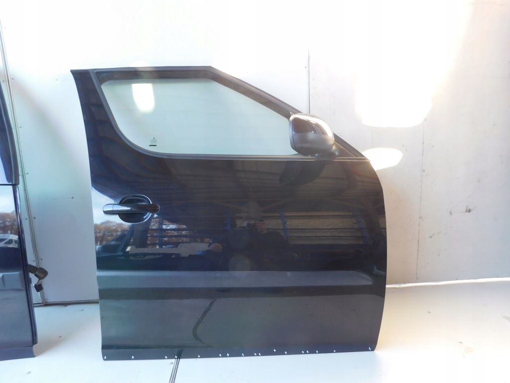 фото №1, Дверь правый перед skoda roomster 06-15 m-ód poznań