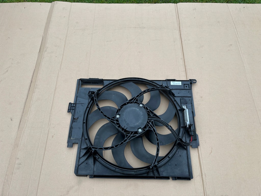 Купить Вентиляторы радиатора bmw f20 f21 f31 f32 f34 .