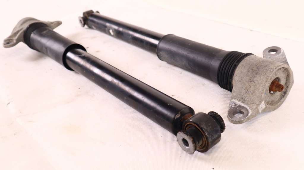 фото №2, Jaguar i-pace x590 amortzatory задняя