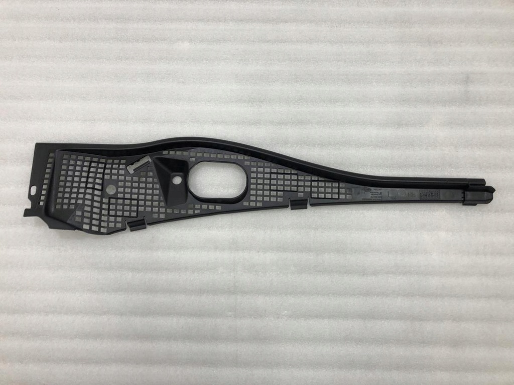 фото №1, Жабо правое dacia sandero i 8200294316