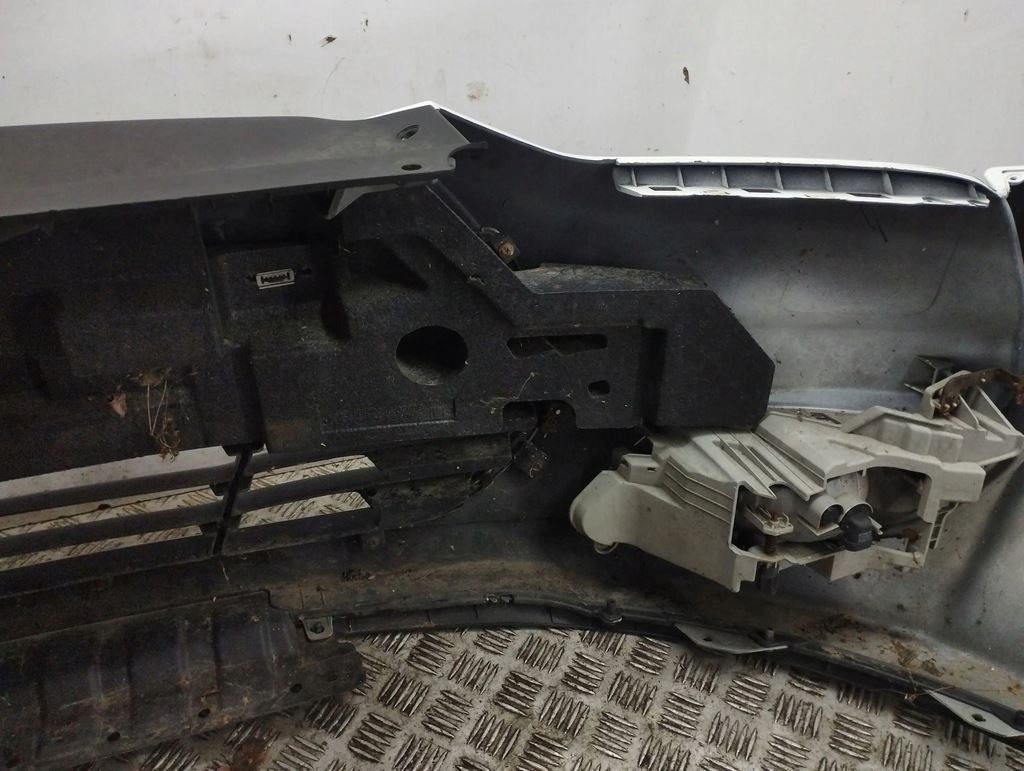 фото №11, Hyundai veloster 2012 бампер передній