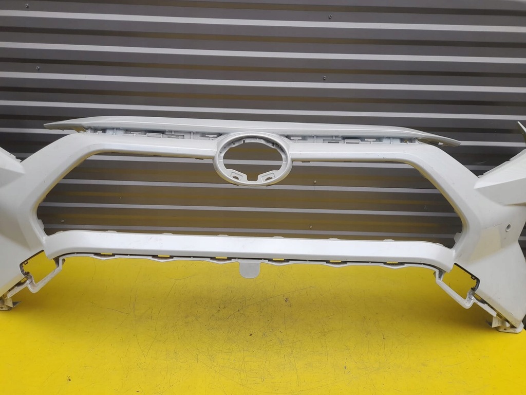 фото №6, Toyota rav4 v бампер перед