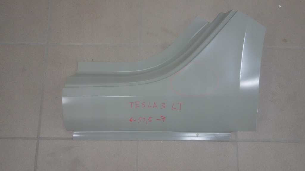 Купити Обшивка поріг задні задній ліве tesla 3