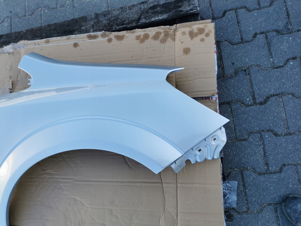 фото №1, Opel zafira b крыло правый перед z157 с 157