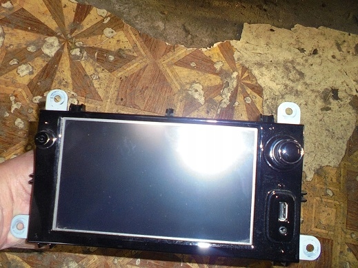 фото №1, Renault clio iv радио навигация 281153868r