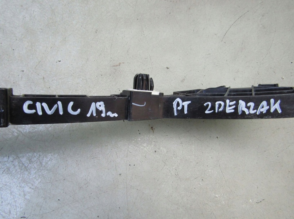 фото №7, Honda civic x 19r напрямна бампера правий задня задній задній кронштейн 71593-tgga