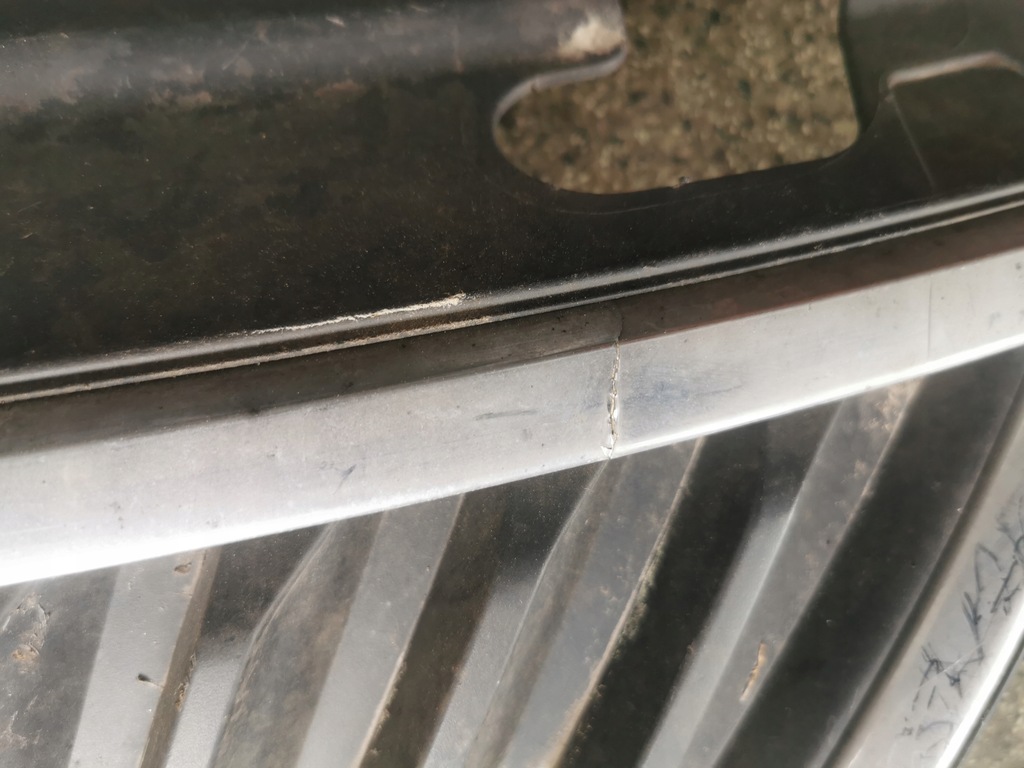 фото №3, Решітка радіатора решітка радіатора перед skoda rapid spaceback 5ja853668