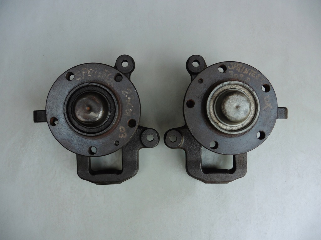 фото №1, Поворотний кулак ступиця ліва mercedes sprinter 901 vw lt 2003r