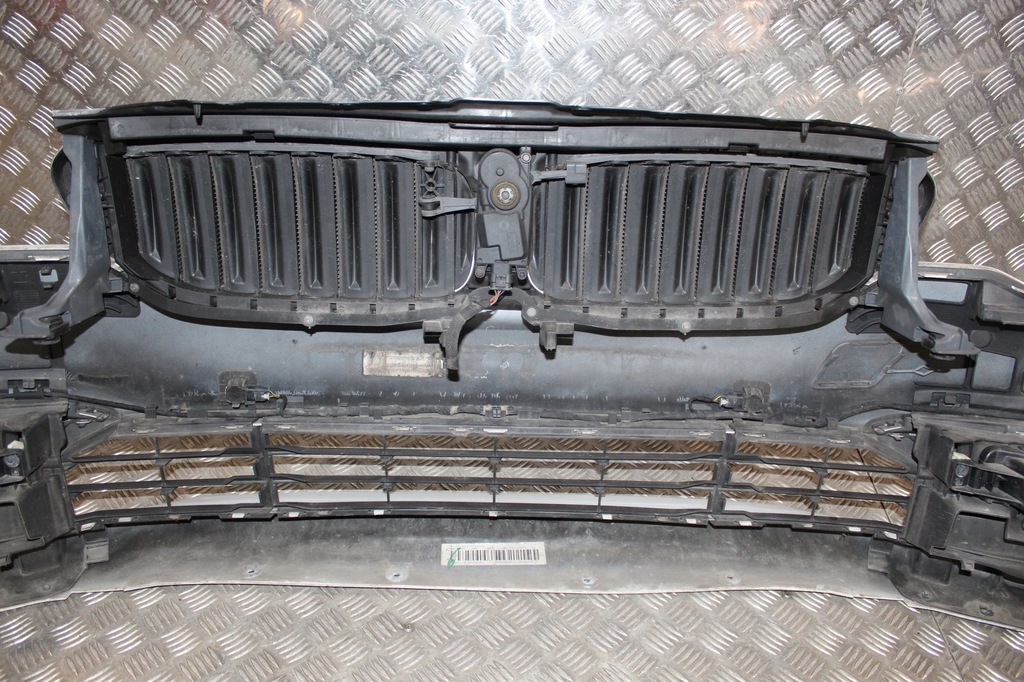 фото №15, Bmw g30 g31 бампер перед mineral weiss met a96