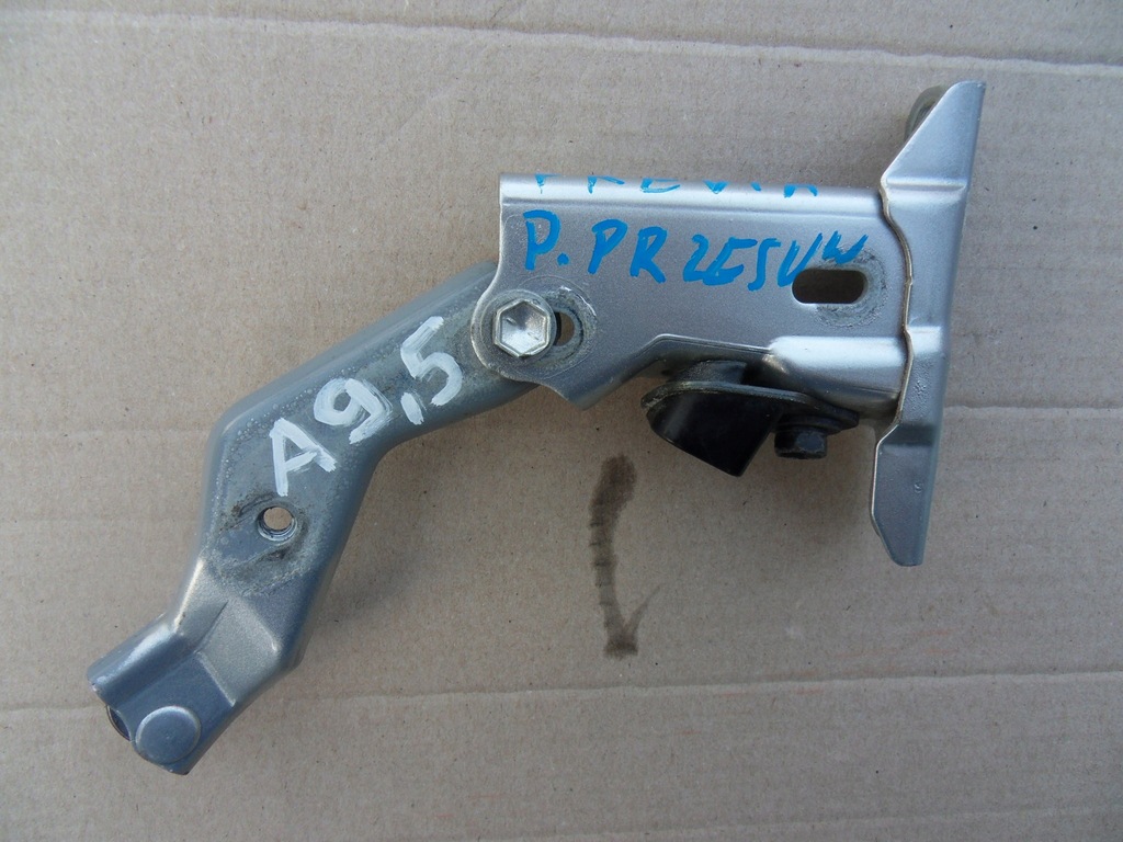 фото №1, Ролик дверь раздвижных правая toyota previa ii