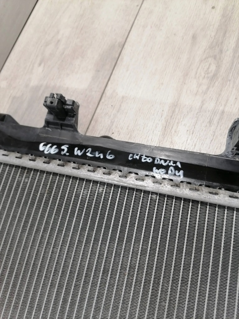 Купить Mercedes w246 радиатор воды a2465001303