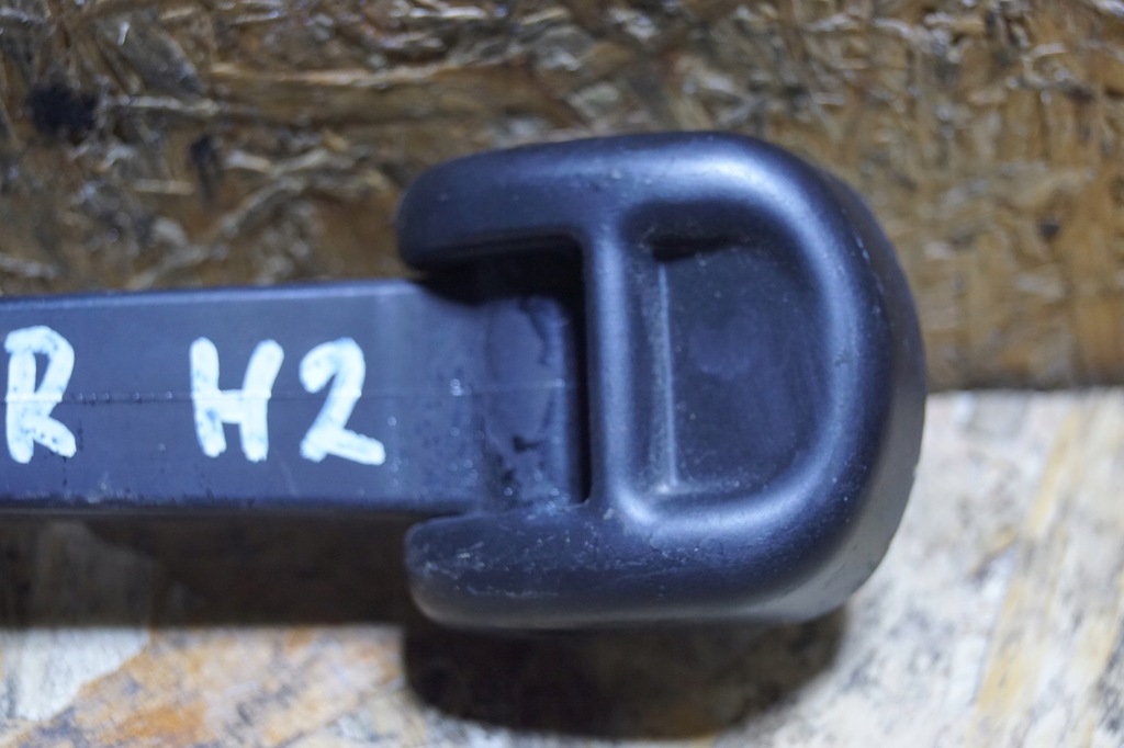 фото №3, Пряжка защёлка резиновый элемент капот hummer h2