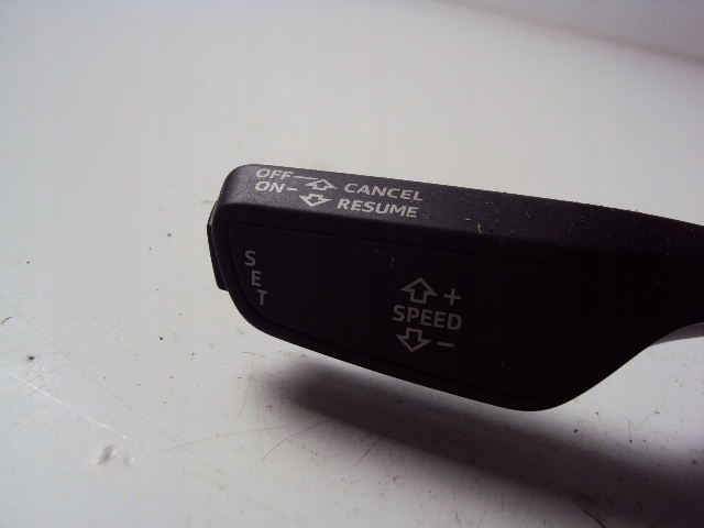 фото №4, Переключатель комбинированный переключатели audi оригинальный номер 8v0953521hb