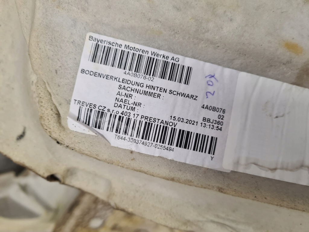 Bmw f44 підлога обшивка перед задній 4a0b061 4a0b076 комплект в Україні