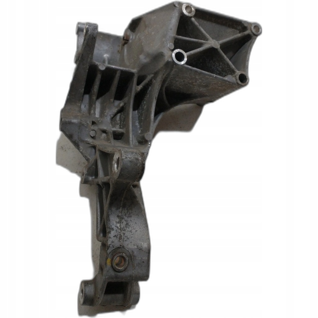 фото №1, Кронштейн генератора vw lt 35 2.5 td
