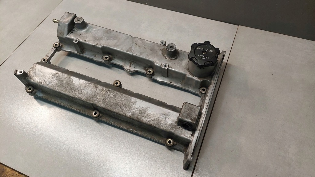 фото №12, Крышка клапанов space wagon iii 2.4 gdi 4g64