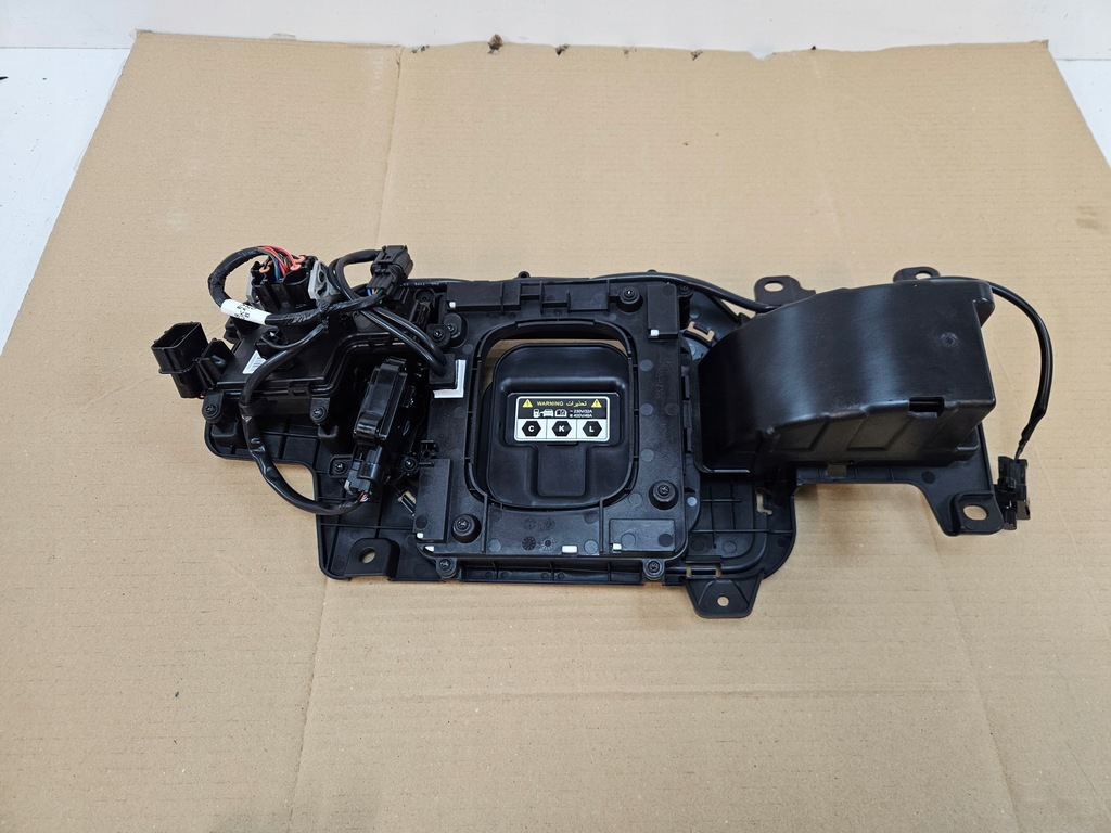 фото №10, Hyundai kona i electric електрик lift роз'єм заряджання 86340-k4aa0