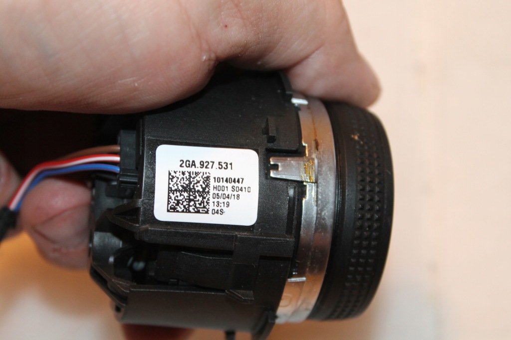 фото №2, Ручка переключатель подвеска vw t-roc 2ga927531