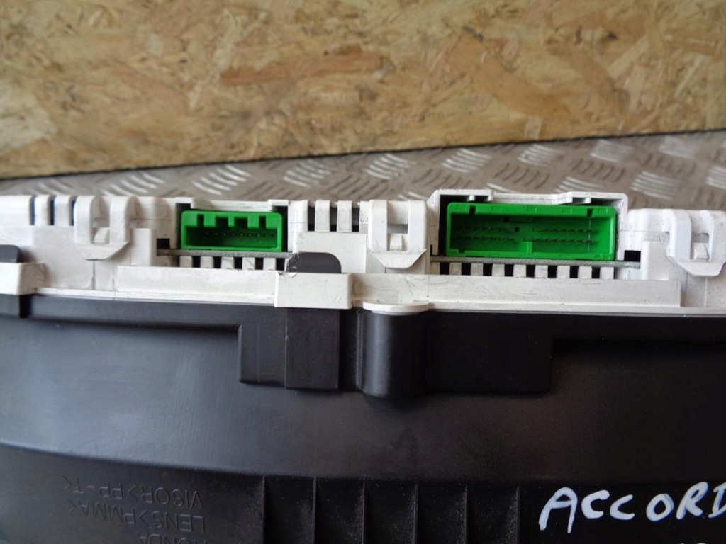 фото №4, Приборы счетчик uk accord vii 2.2ctdi 02-