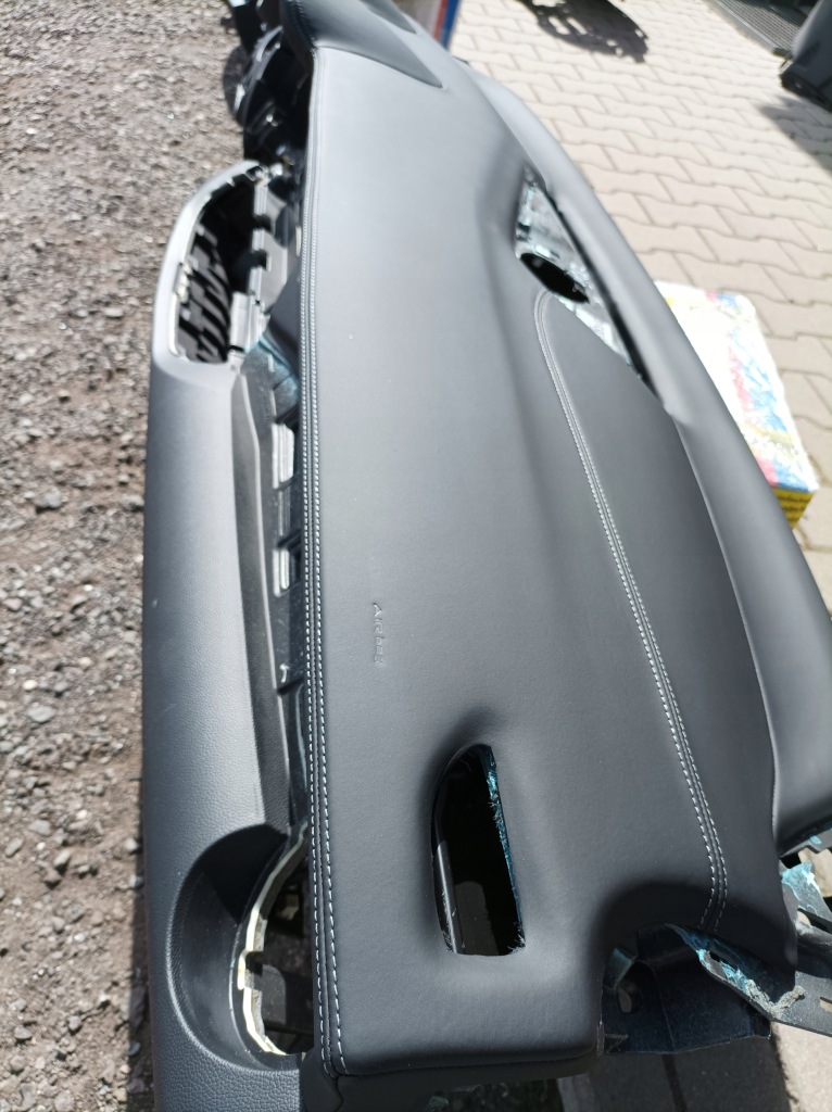 фото №3, Alfa romeo stelvio панель приладів шкіра подушка безпеки консоль панель приладів відновлення