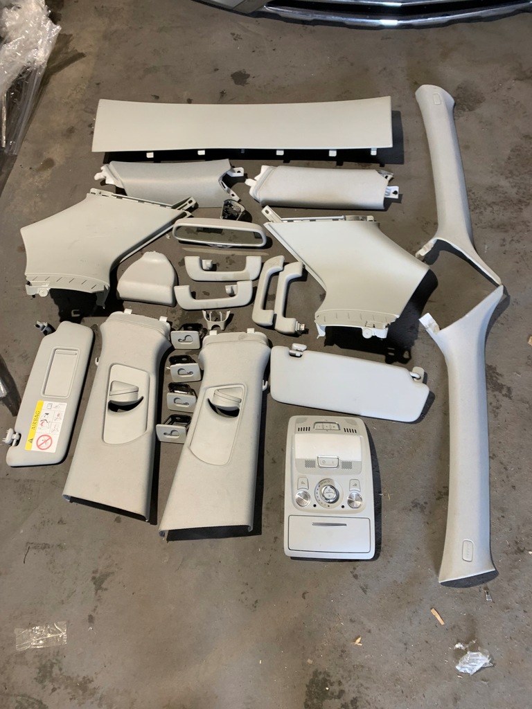 фото №1, Audi q5 8r стійки блок двигуна стельовий сірі