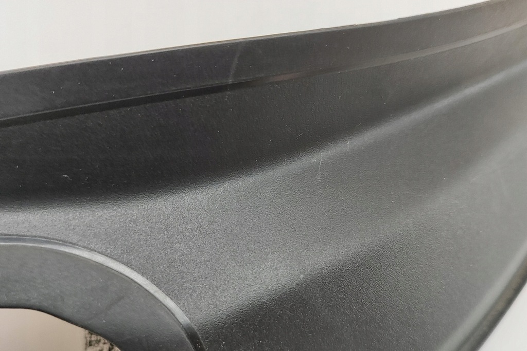 фото №7, Porsche taycan cross turismo задняя крышка багажника багажника правая сторона молдинг ście