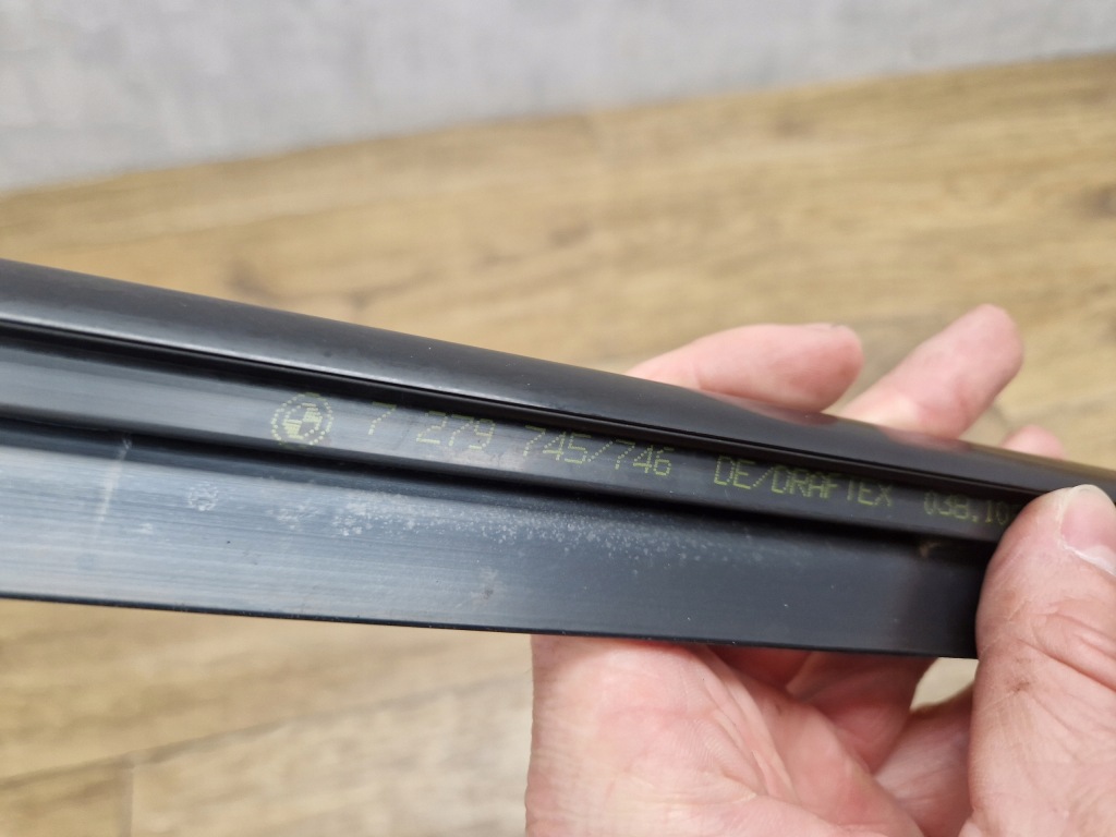 Bmw f33 f83 ліва молдинг скло двері задній задня shadowline m-pakiet 7295571 Київ