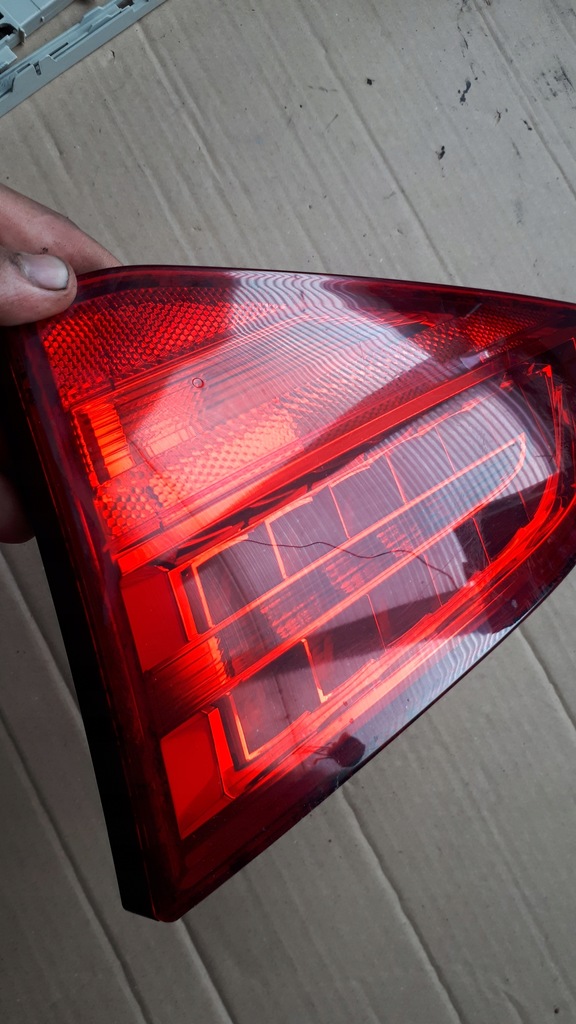 фото №9, A4 b8 s4 лампа led права правий задня w кришка kombi