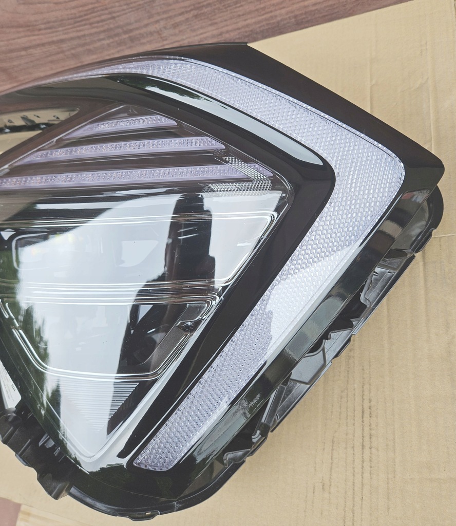 фото №16, Права лампа перед ідеальний стан! kia sportage v full led r2921-61220 92102r2100