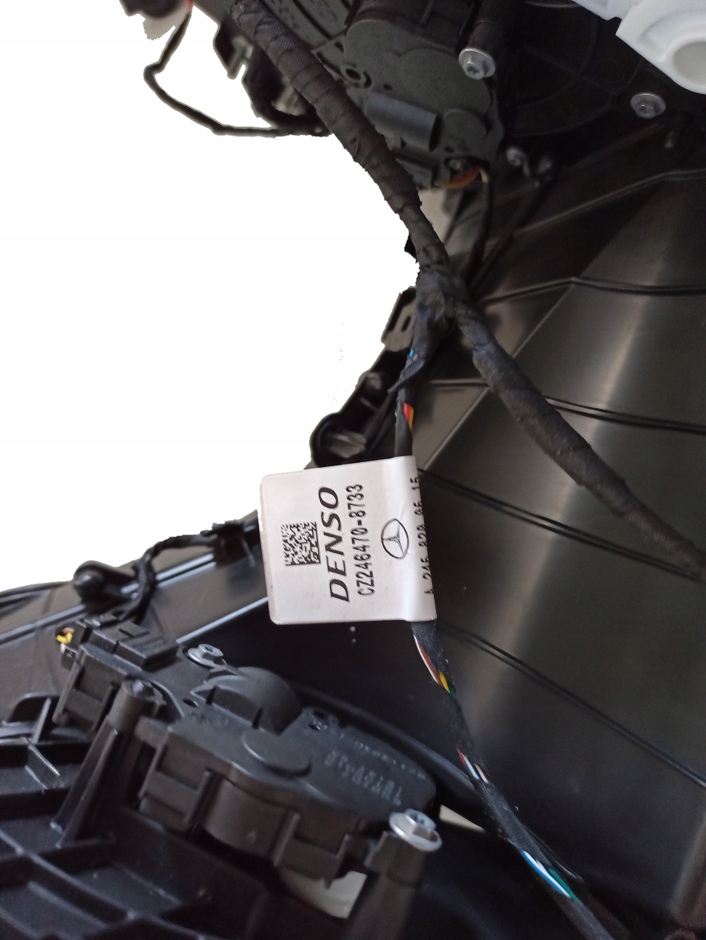 фото №4, Infiniti q30 отопитель комплектная a2468305101