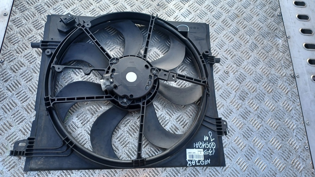 фото №1, Qashqai j11 вентилятор корпус 21481-4be0a kadjar