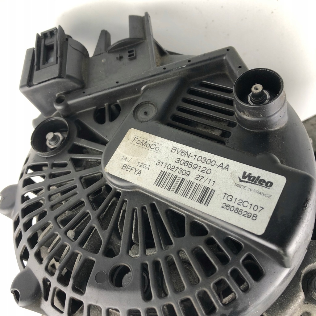 Valeo генератор ford 1,6 focus fiesta kuga c-max 1.6 ecoboost 14v 120a Недорого